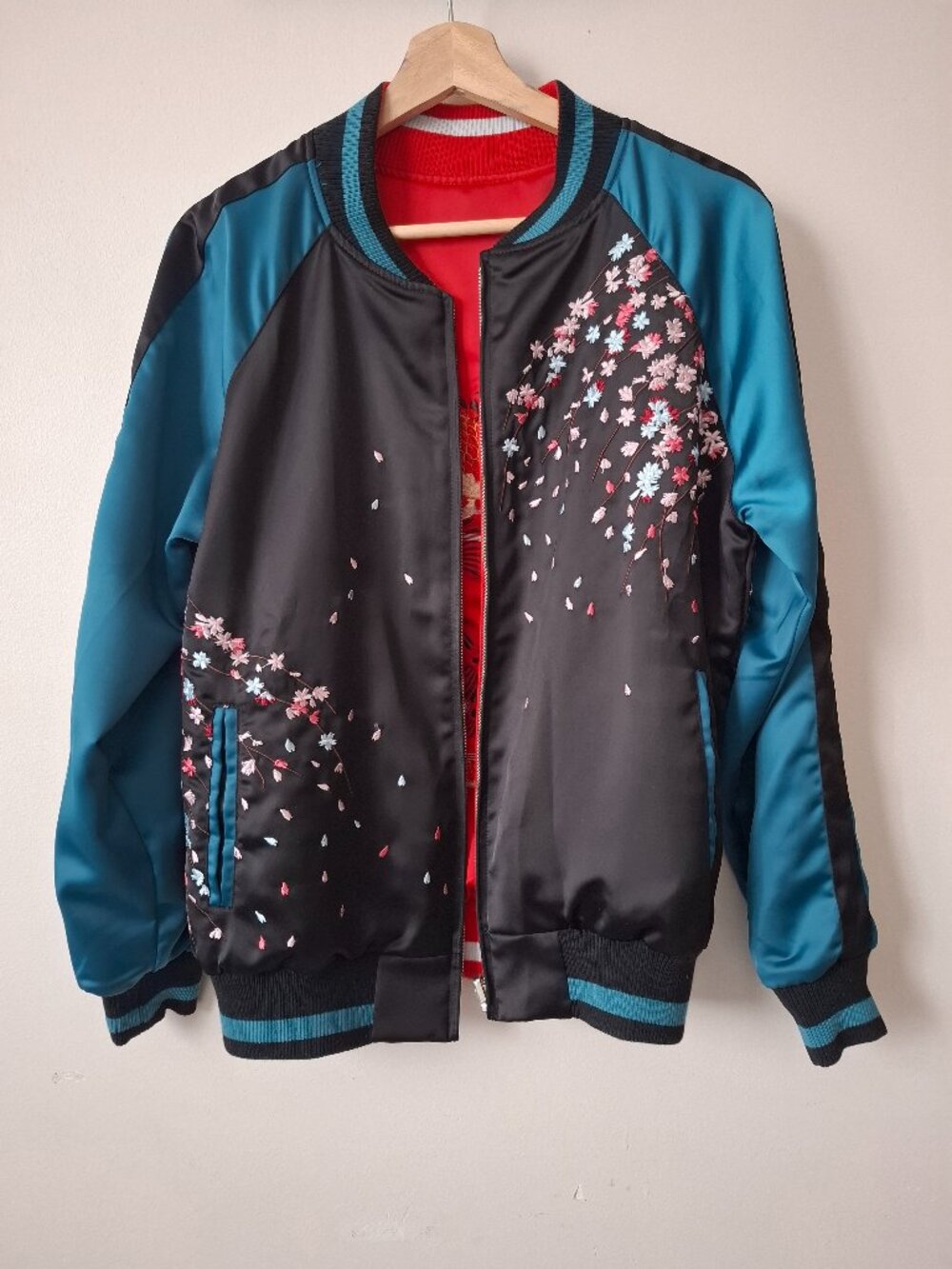 Embroidery REVERSIBLE Jacket Pattern Carp Goldfish